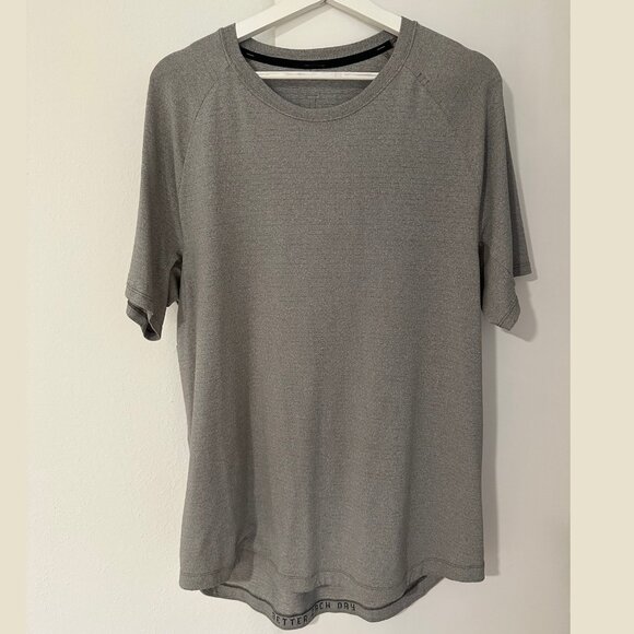 Lululemon Drysense SS - Size XL - Picture 2 of 4